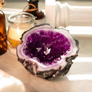 🕯️Geode Flame- Your Inner Energy Igniter