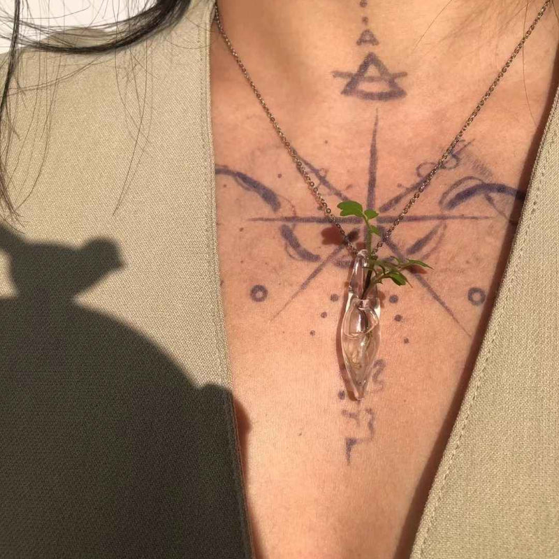 Floral Scent Necklace