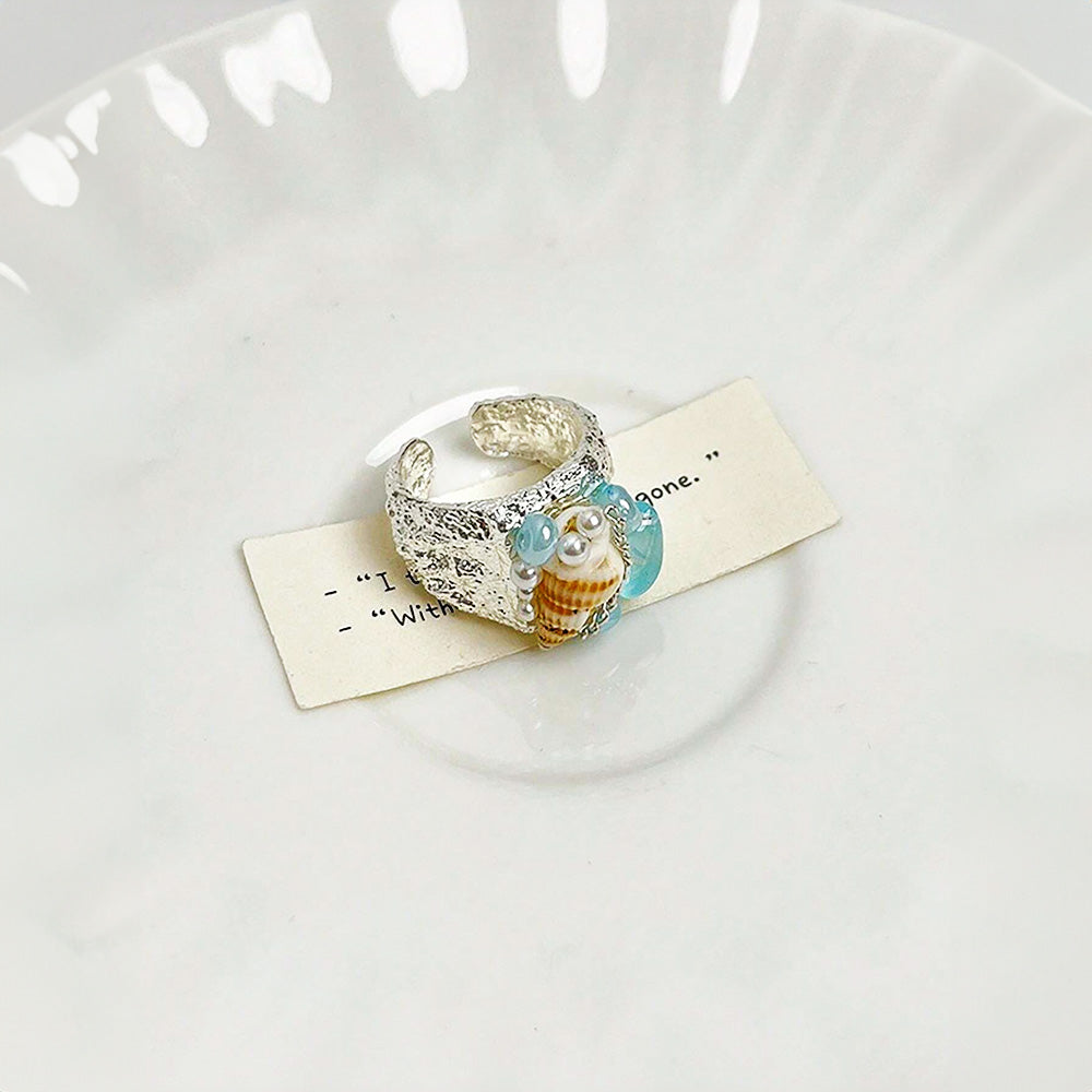 Vintage Beach Natural Aquamarine Shell Ring