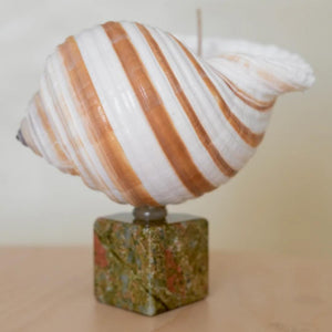 Ocean's Light-Crystal-Infused Ocean Energy Candle