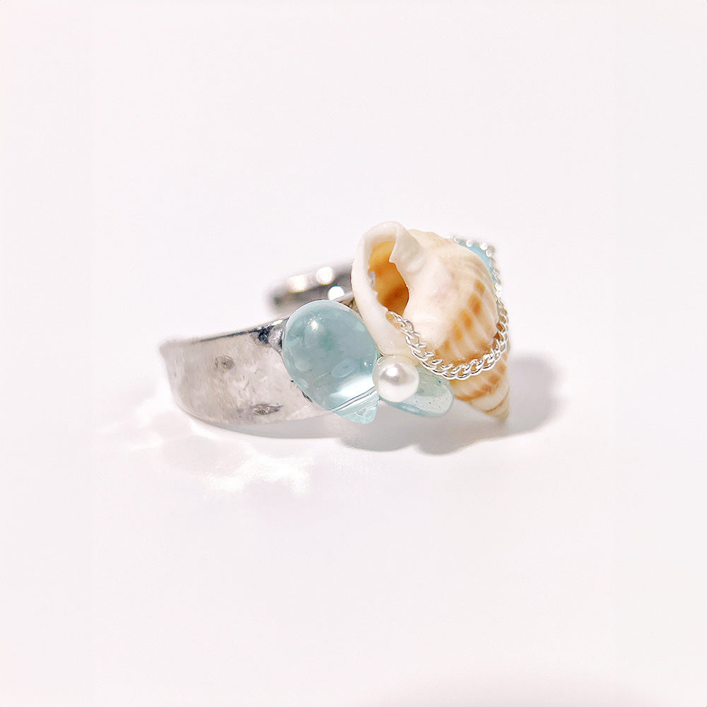 Vintage Beach Natural Aquamarine Shell Ring